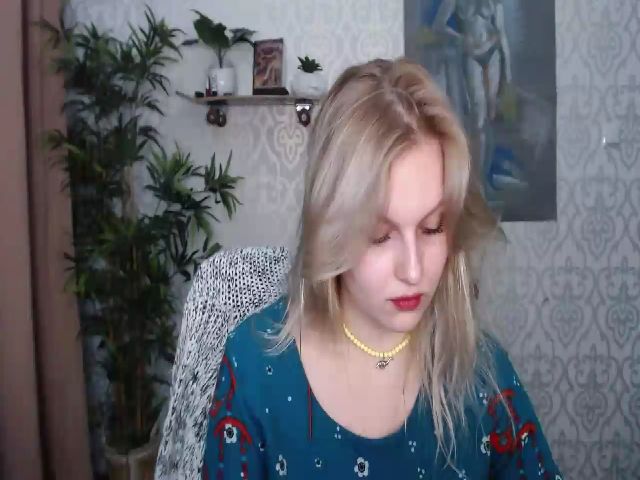 Live sex webcam photo for Dorina_xX #271279478