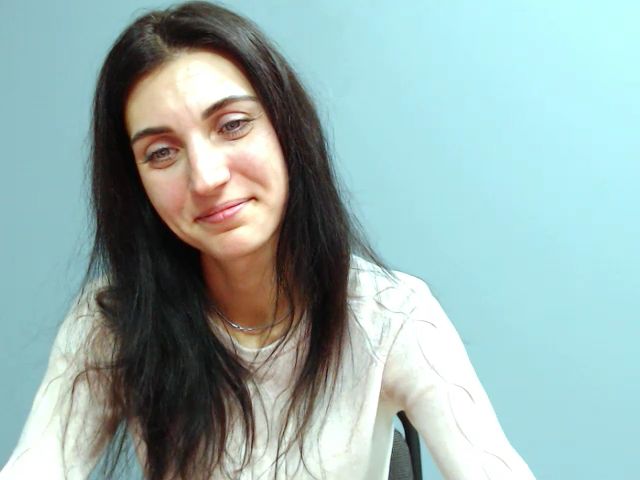 Live sex webcam photo for Miss_Vivian #271278640