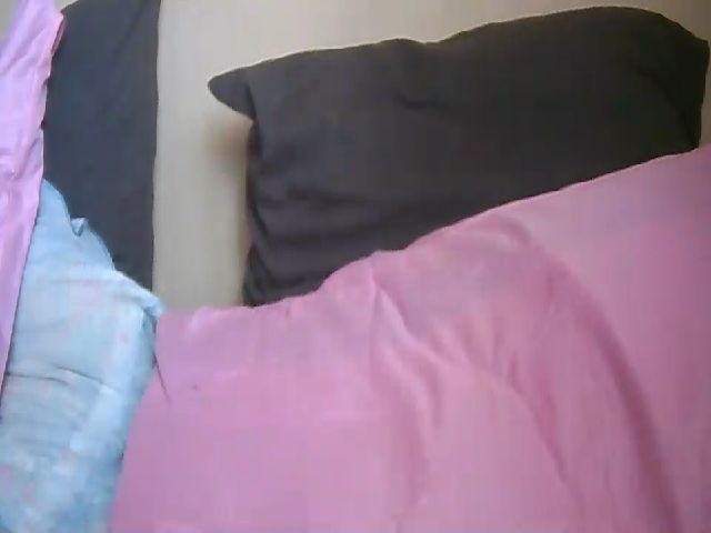 Live sex webcam photo for Nuzqueen1 #271275303