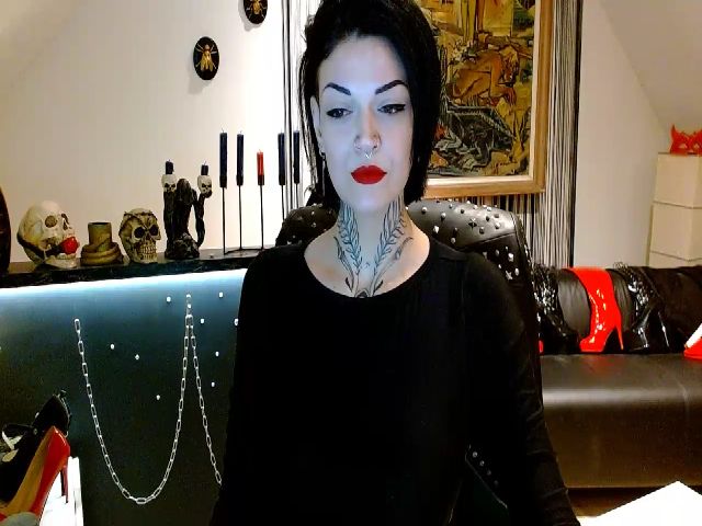 Live sex webcam photo for DaemonInk #271282686