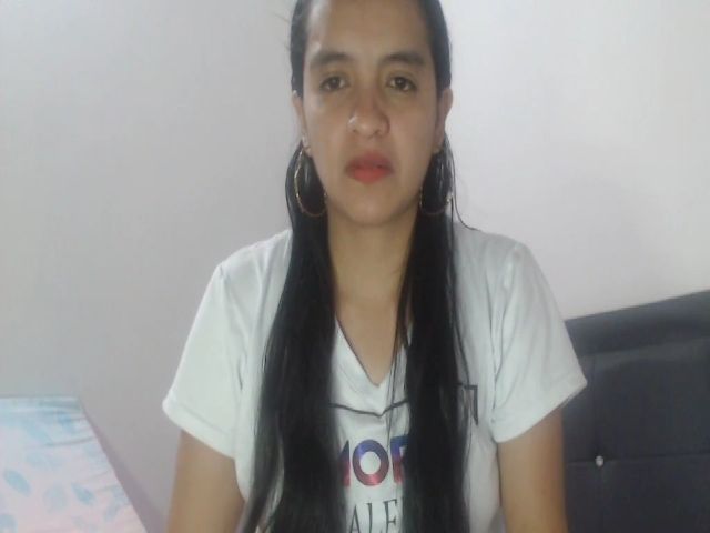 Live sex webcam photo for Ashley_hot91 #271283917