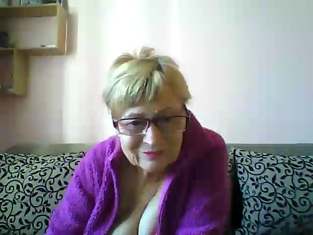 Live sex webcam photo for Lady_Dina #271275258