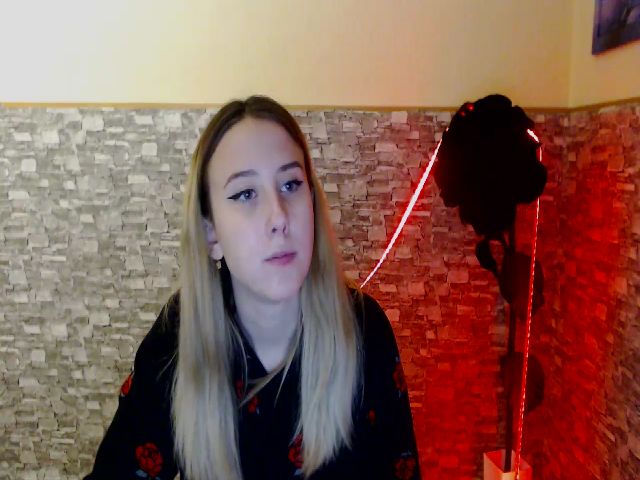 Live sex webcam photo for ModestBlonde #271278279