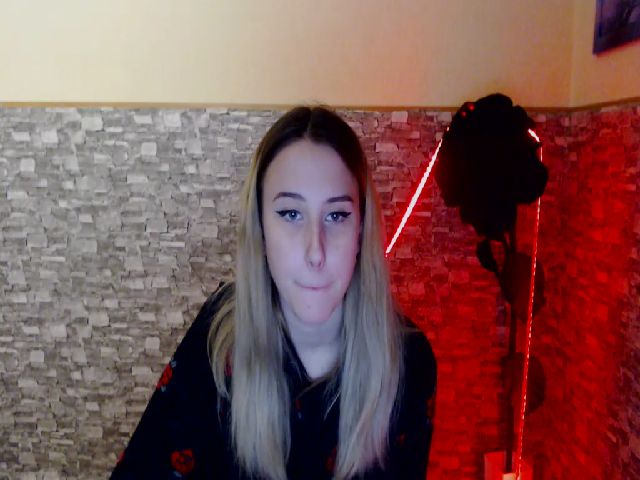 Live sex webcam photo for ModestBlonde #271278354