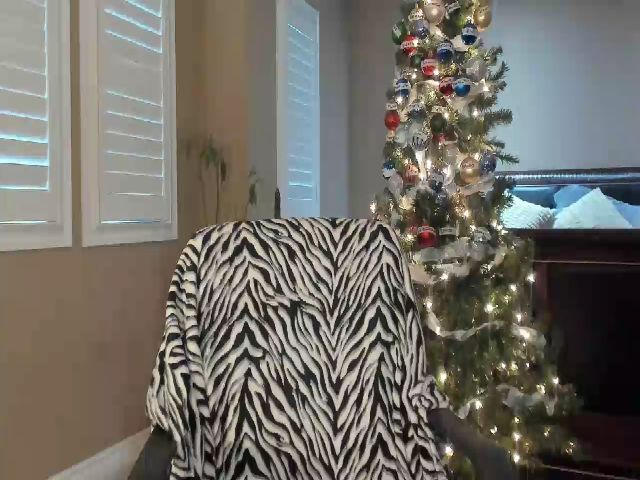 Live sex webcam photo for Ms_Wetnwild #271282199