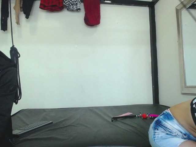 Live sex webcam photo for joker-harley1 #271269838