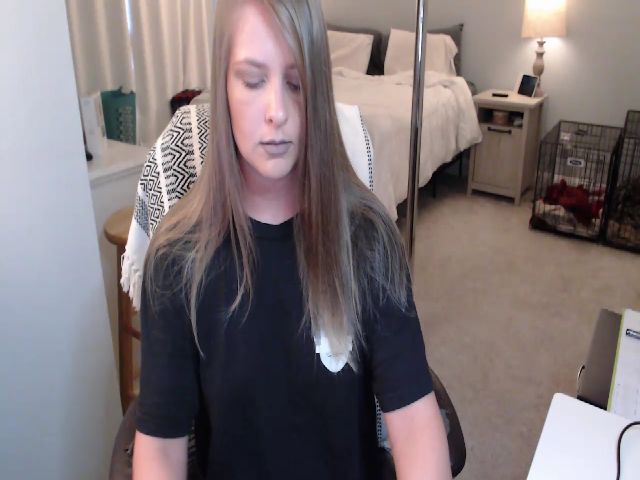 Live sex webcam photo for HufflepuffHoe #271279776