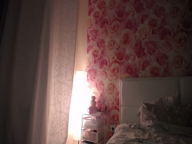 Live sex webcam photo for Megancity #271277752