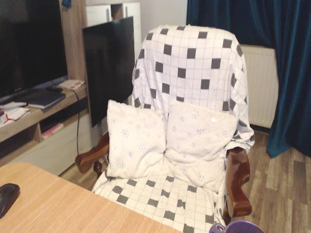 Live sex webcam photo for PlayfulSamira #271274987