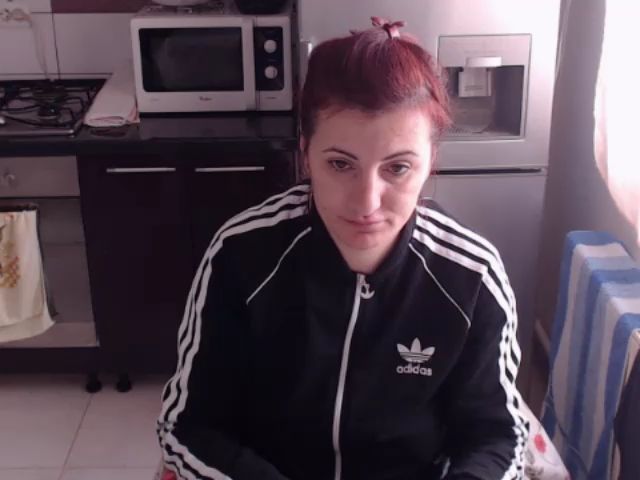 Live sex webcam photo for Natalyarosee #271275702