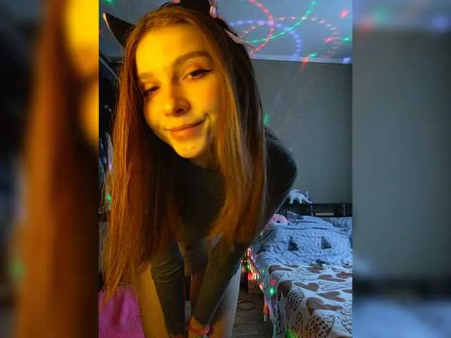 Live sex webcam photo for SandySheeks #271276646