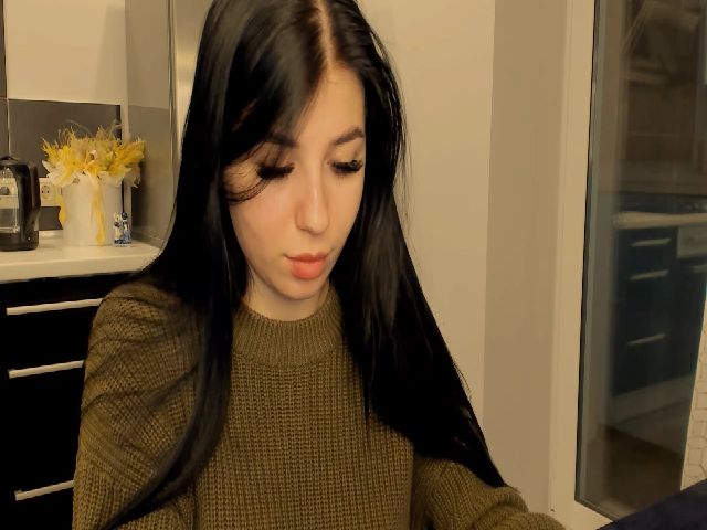 Live sex webcam photo for Ellen_Loti #271283671