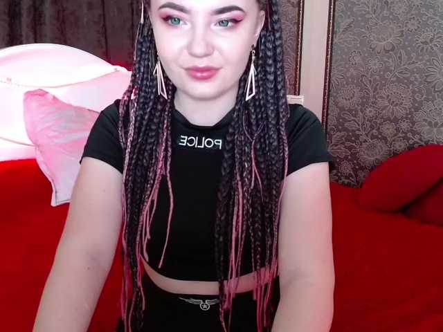 Live sex webcam photo for dollyJeff #271277228