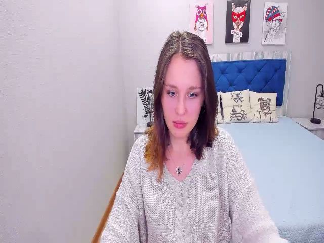 Live sex webcam photo for AudreyPink #271275612