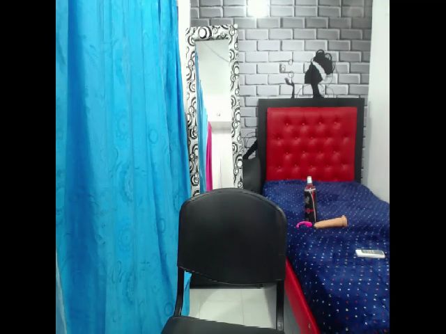 Live sex webcam photo for Liaperverted #271282885