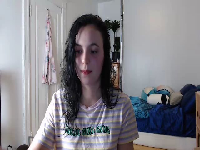 Live sex webcam photo for XxBadBunnyyxX #271271196