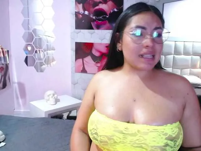 Live sex webcam photo for aqua-jade #271273225