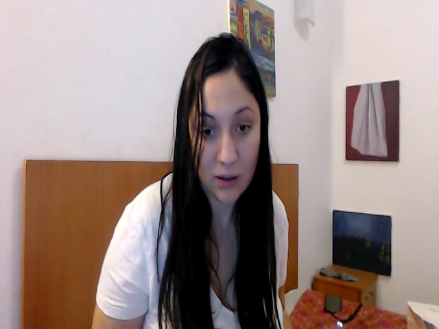 Live sex webcam photo for Amandastar1 #271278449