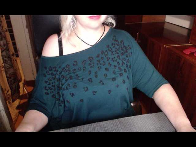 Live sex webcam photo for Alisa1917 #271293095