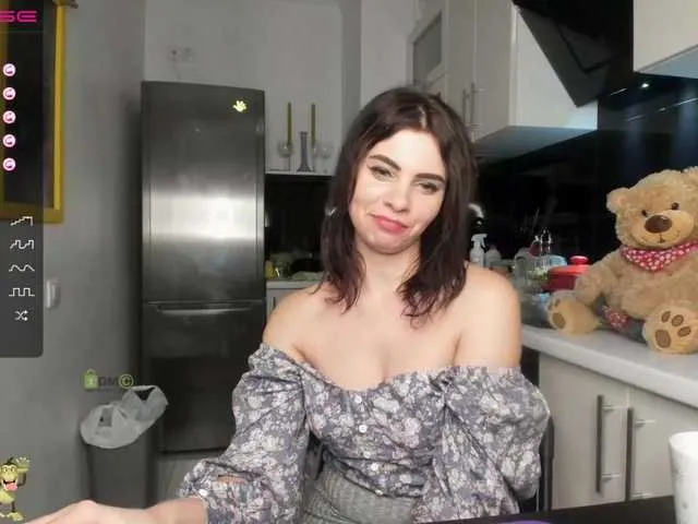 Live sex webcam photo for MargoHot7 #271288922