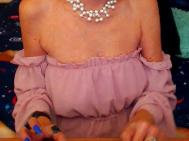 Live sex webcam photo for shannon4u #287962891