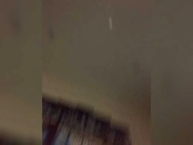 Live sex webcam photo for Lolaley #271292445