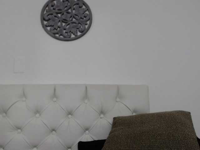 Live sex webcam photo for isabella-smit #271286048