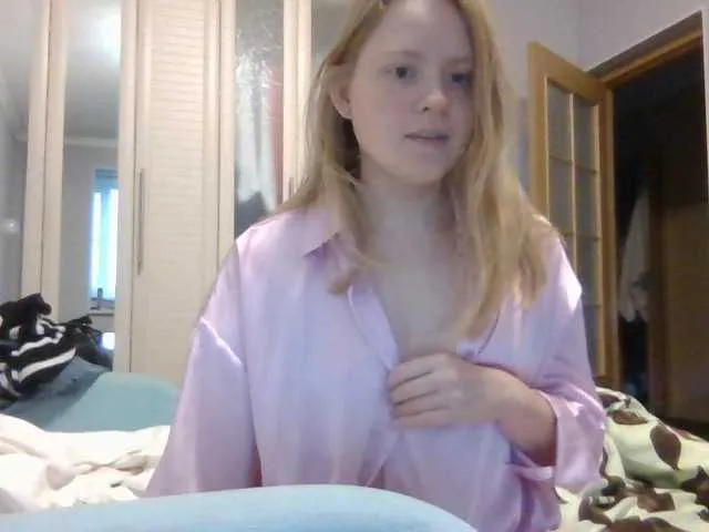 Live sex webcam photo for Marmeladj #271289179