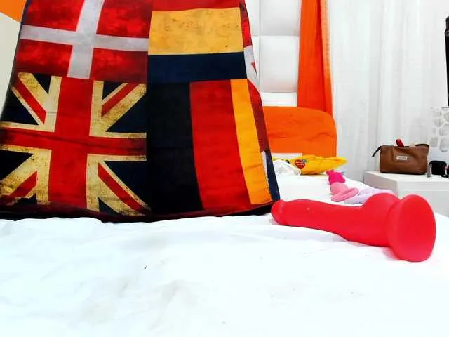 Live sex webcam photo for Lindsayhorny #271285386