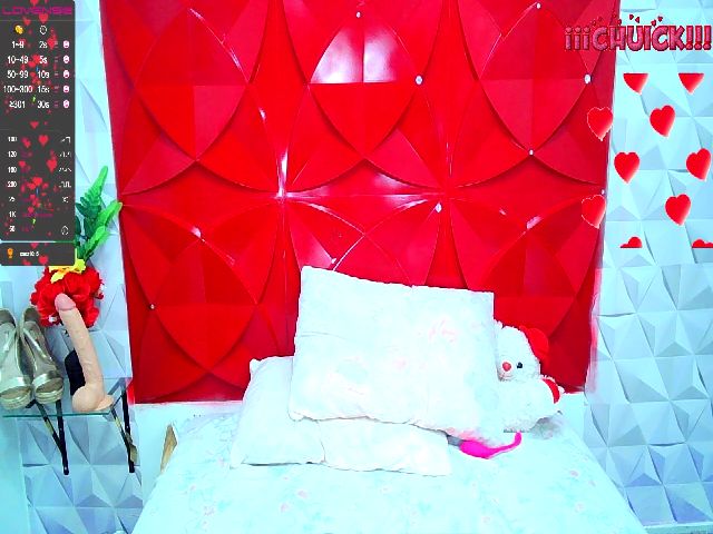 Live sex webcam photo for Saraxsexy #271287063