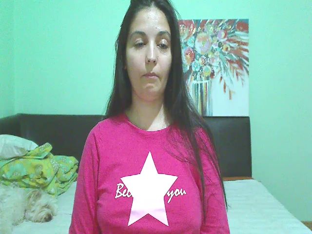 Live sex webcam photo for OneHotty #271300970