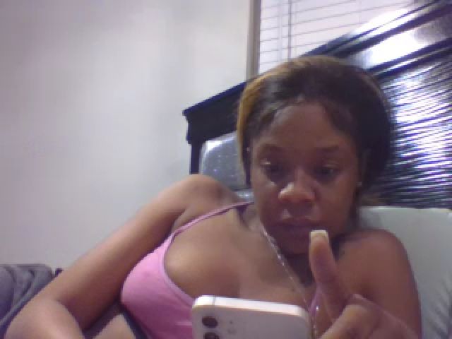 Live sex webcam photo for BeautifulKash #271287491