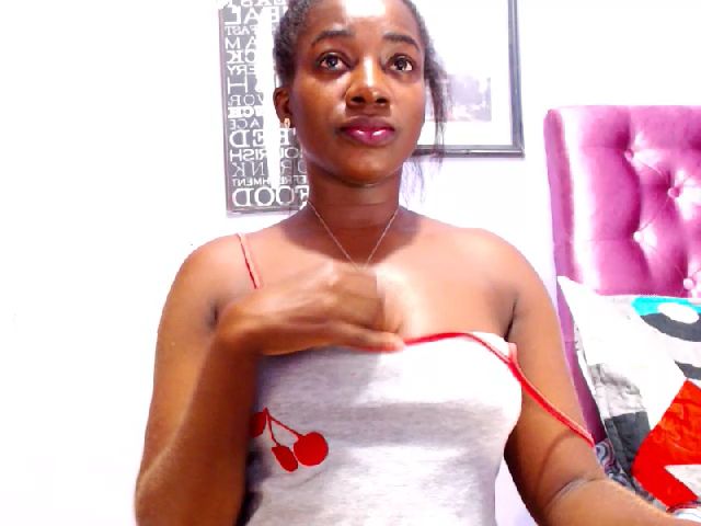Live sex webcam photo for CristalClock #271288128