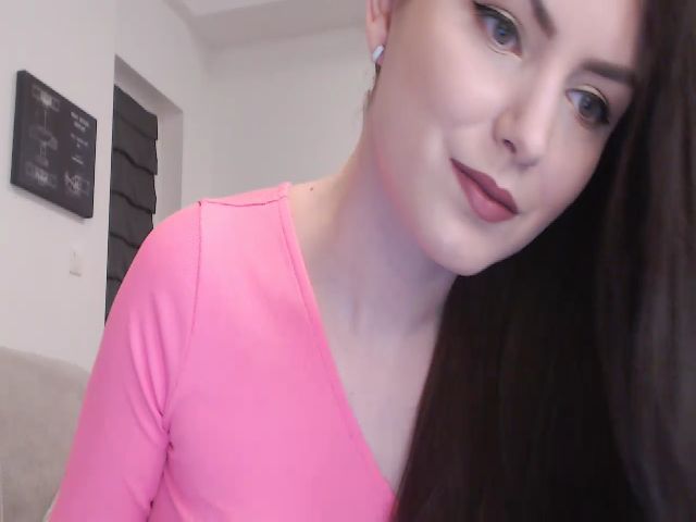 Live sex webcam photo for Aryelle_ #271286679