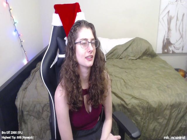 Live sex webcam photo for Xintrist #271287340