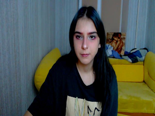 Live sex webcam photo for Areissa #271300022