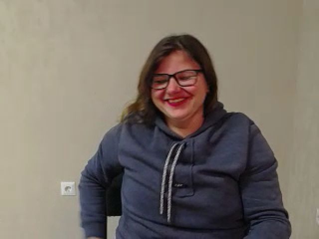Live sex webcam photo for MonLais #271293929