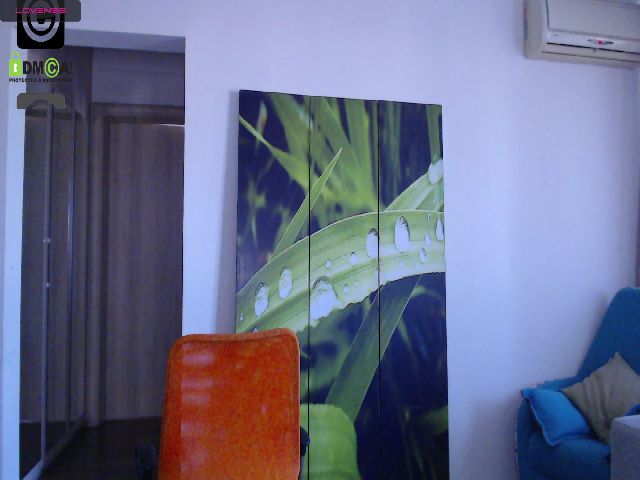 Live sex webcam photo for TanyaRaven #271293938