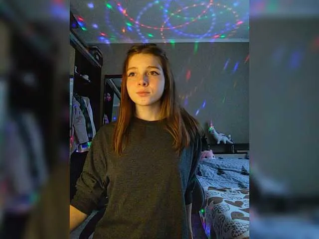 Live sex webcam photo for SandySheeks #271292869