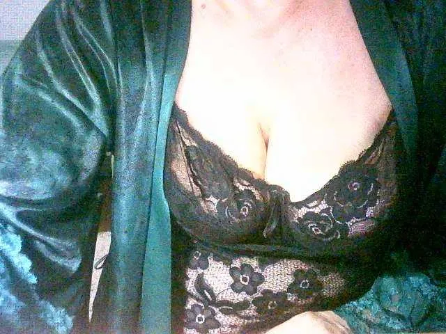 Live sex webcam photo for RomachkaT #271296994