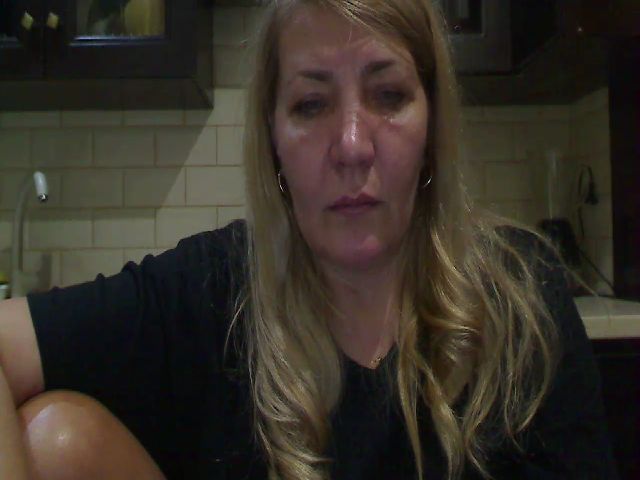 Live sex webcam photo for HeyHeyGrey #271300132