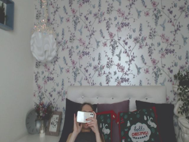 Live sex webcam photo for Your_Mystery_ #271285044