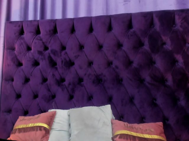 Live sex webcam photo for MyLizzy #271300127