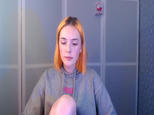 Live sex webcam photo for Matilda666 #271299997