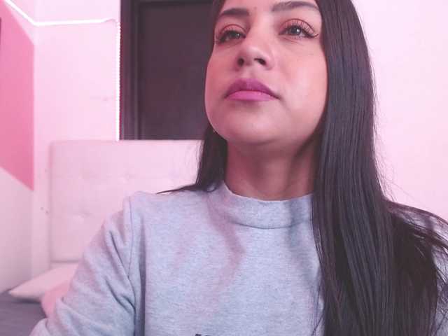 Live sex webcam photo for eva-hot #271293438