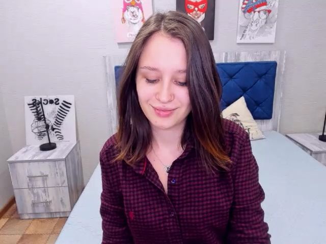 Live sex webcam photo for AudreyPink #271293790