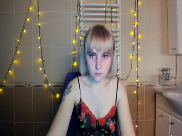 Live sex webcam photo for HannaLismont #271288609