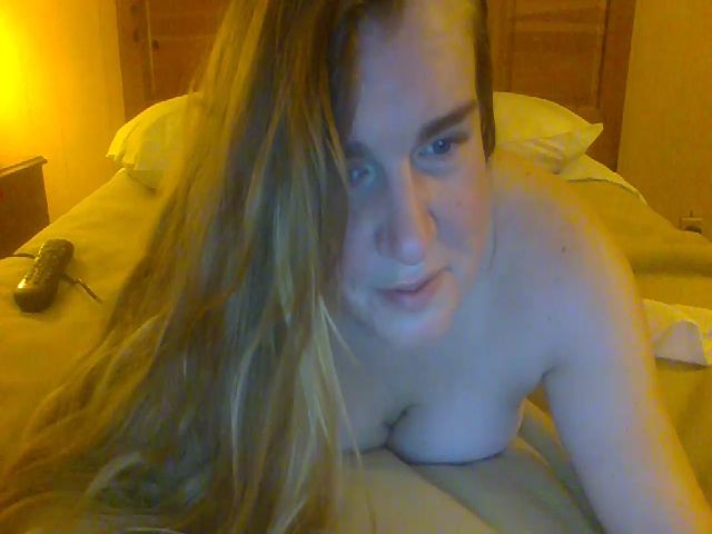 Live sex webcam photo for Brittbombs #271286885