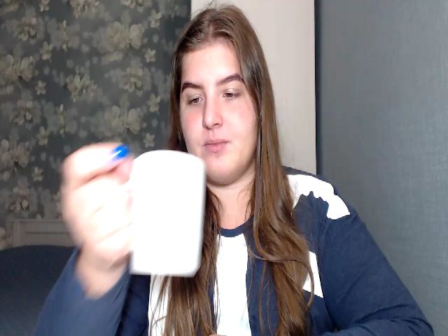 Live sex webcam photo for ElanisBlair #271296320