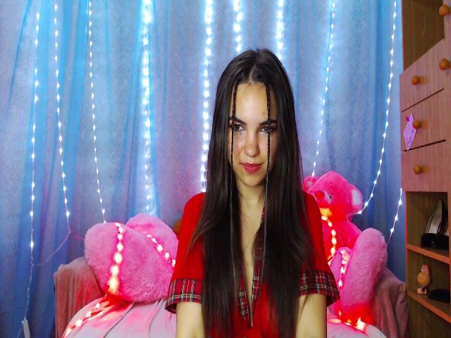 Live sex webcam photo for HellyHeavenly #271298418